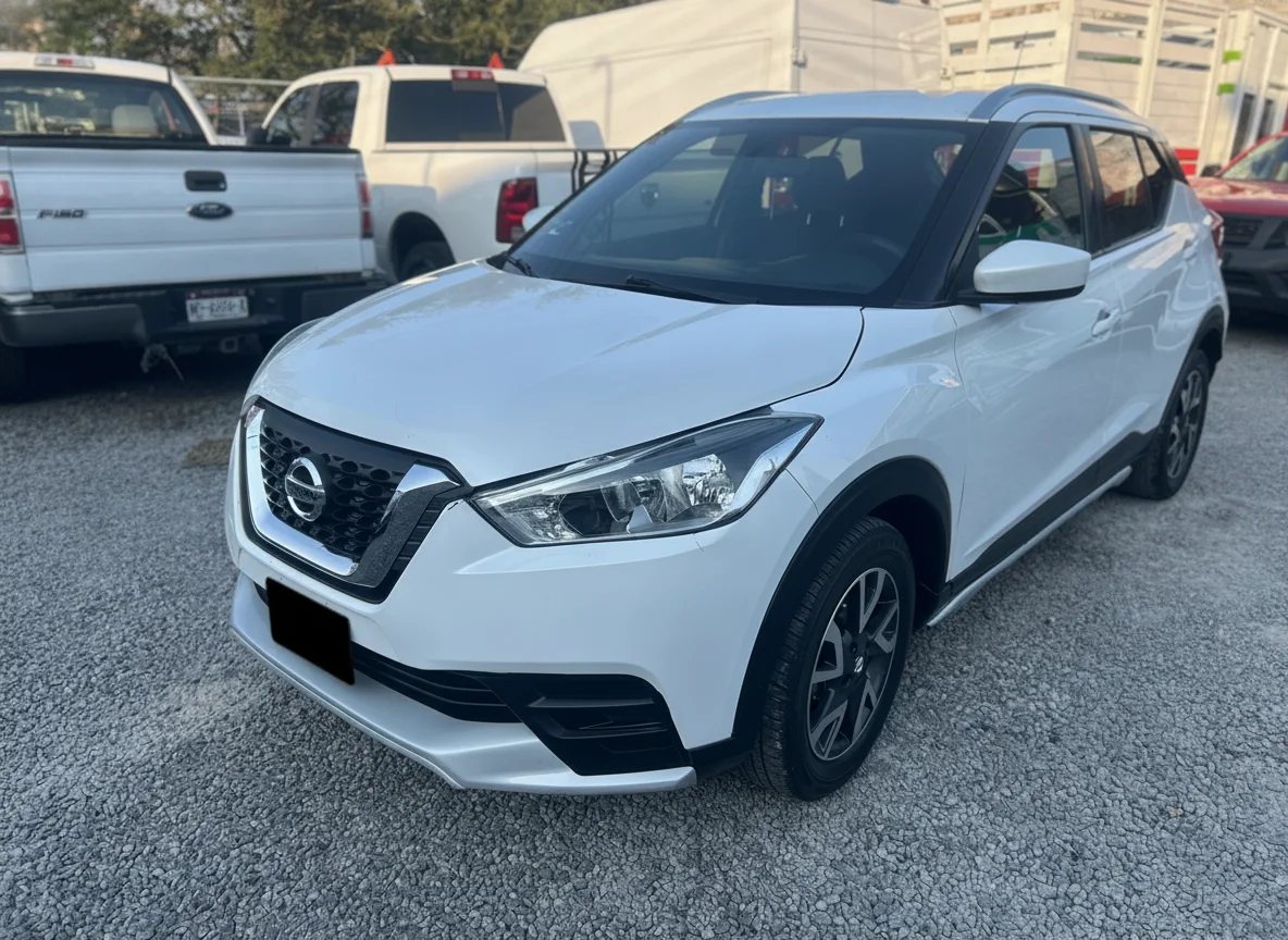 Autos seminuevos - Nissan Kicks 2019