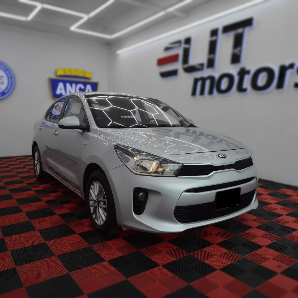 Autos seminuevos - Kia Rio 2020