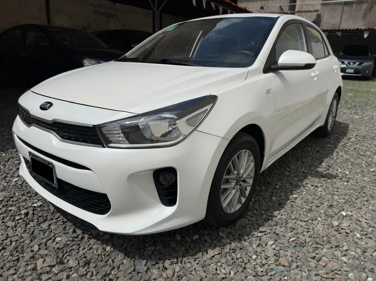Autos seminuevos - Kia Rio 2019