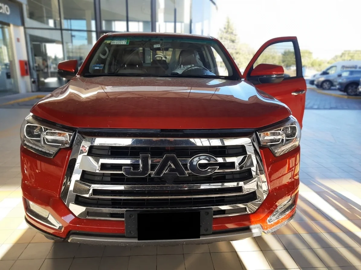 Autos seminuevos - Jac Frison-t8 2021