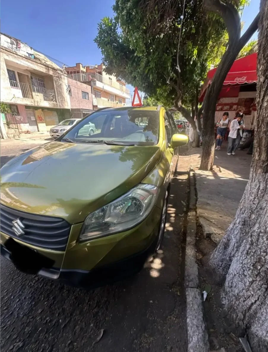 Autos seminuevos - Suzuki S-cross 2014