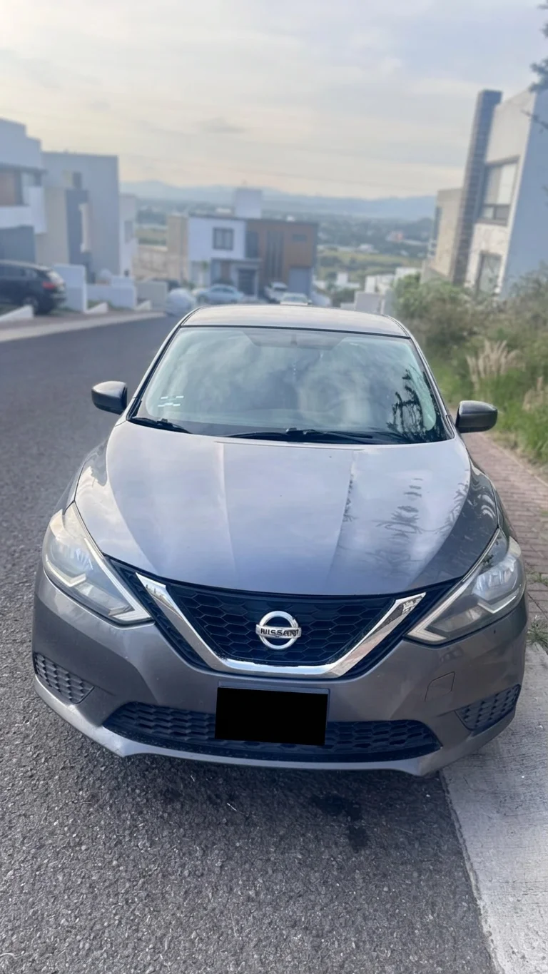 Autos seminuevos - Nissan Sentra 2017