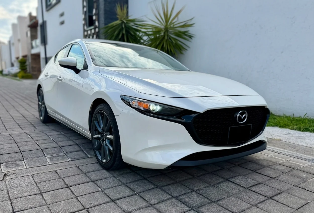 Autos seminuevos - Mazda 3 2024
