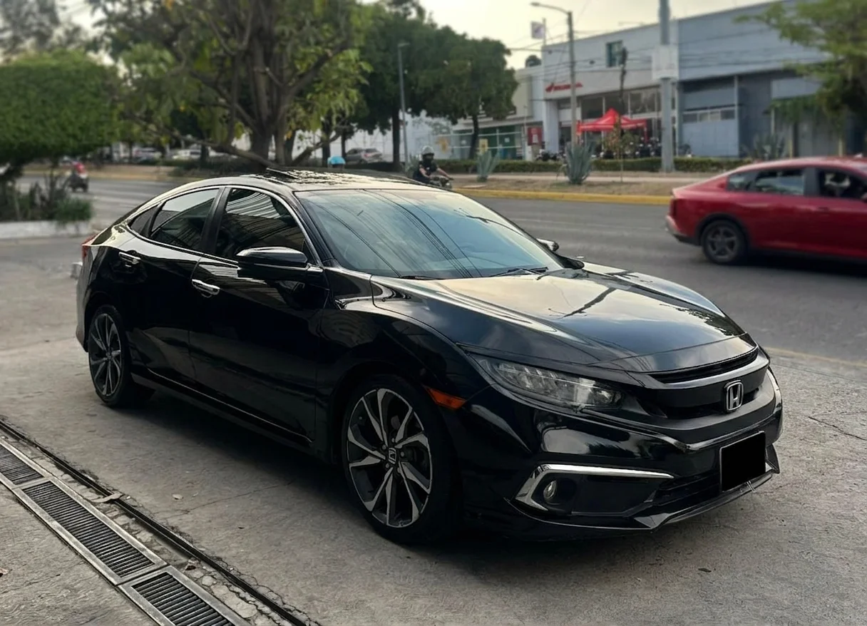 Autos seminuevos - Honda Civic 2020