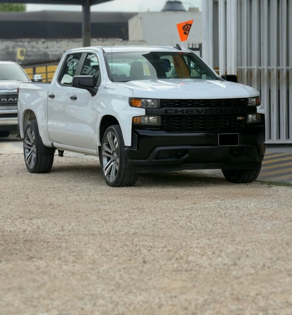 Autos seminuevos - Chevrolet Silverado-2500 2021