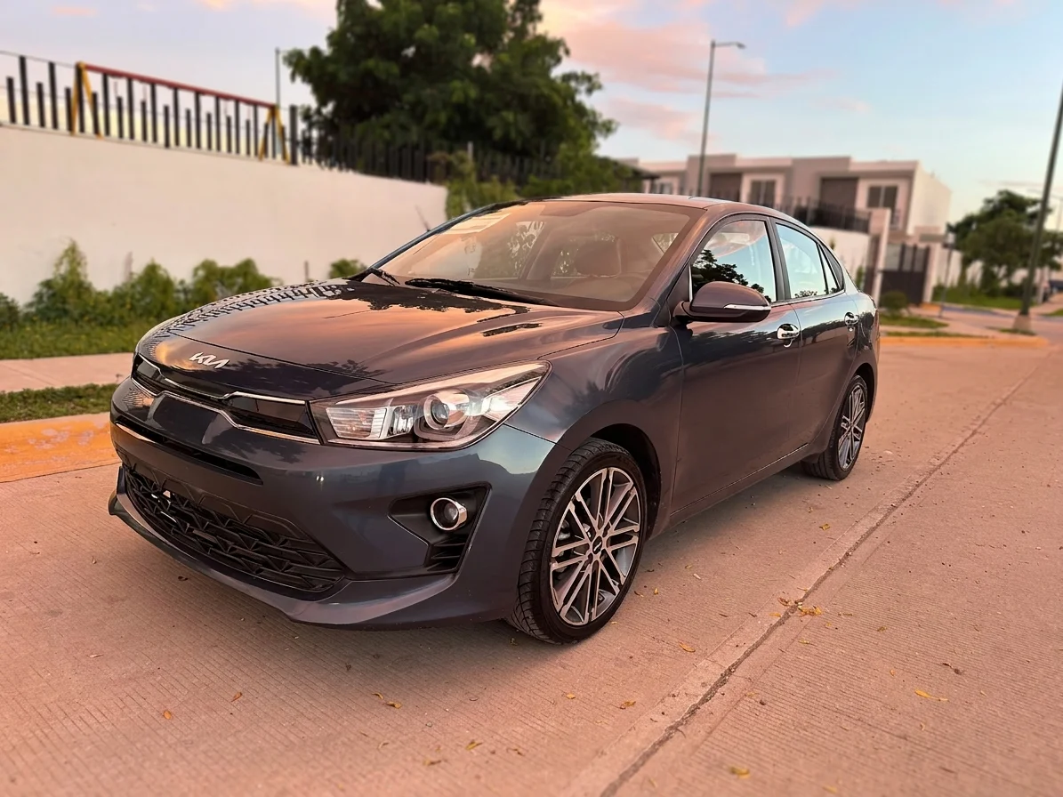 Autos seminuevos - Kia Rio 2023